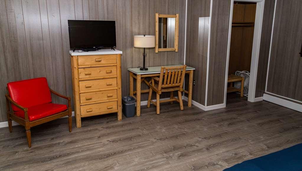 North Creek Lodge At Gore Mountain Bakers Mills Room photo